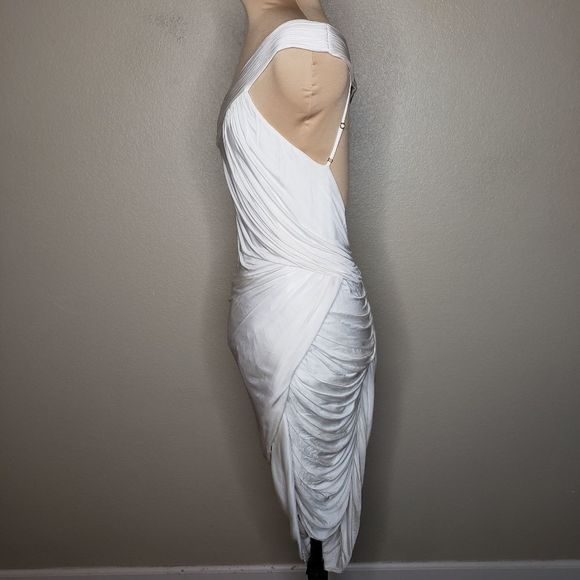 BCBGMAXAZRIA Runway Ivory Gathered Slinky Bodycon One Shoulder dress 8 - Picture 3 of 10